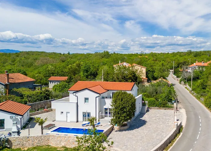 Grosser Pool Mit Salzelektrolyse Unweit Heilschlamm Bucht Διαμέρισμα *