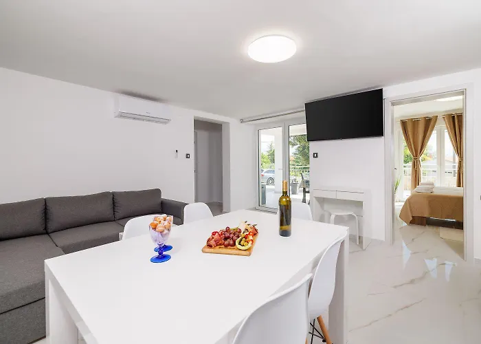 Apartamento Grosser Pool Mit Salzelektrolyse Unweit Heilschlamm Bucht